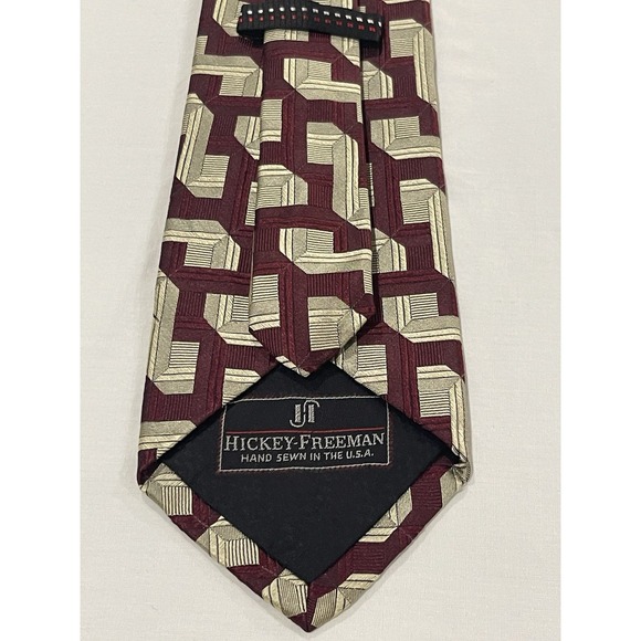 Hickey Freeman Brand Hand Sewn In The US 100% Fine Italian Silk Geometric - Picture 6 of 8